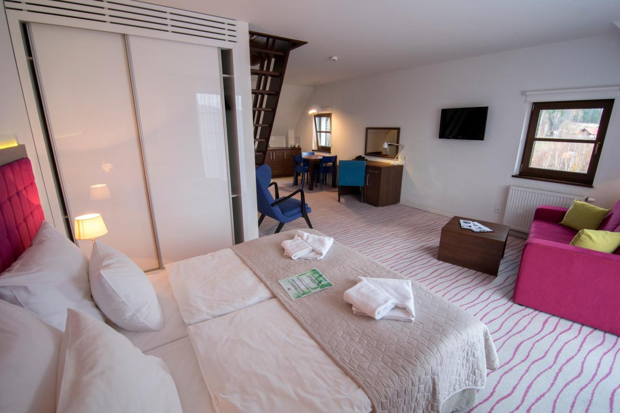 Świeradów-Zdrój Aparthotel Flinski Sport & Spa الغرفة الصورة